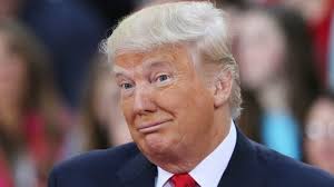 Tramp ona verilən mətni oxumadı, istədiklərini dedi - Aləm bir-birinə DƏYDİ