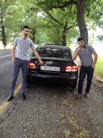 Ağdam “Qaçqınkom”nun krallar kimi kef edən oğlu – FOTOLAR Ağdam “Qaçqınkom”nun krallar kimi kef edən oğlu – FOTOLAR