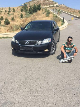 Ağdam “Qaçqınkom”nun krallar kimi kef edən oğlu – FOTOLAR Ağdam “Qaçqınkom”nun krallar kimi kef edən oğlu – FOTOLAR