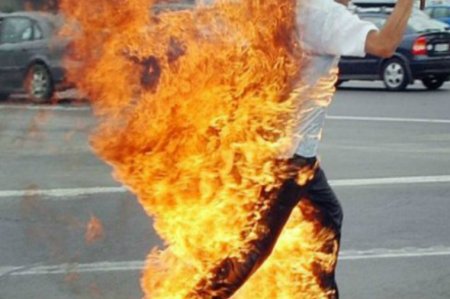 Qazaxda dəhşət — 80 yaşlı kişi özünü yandırdı