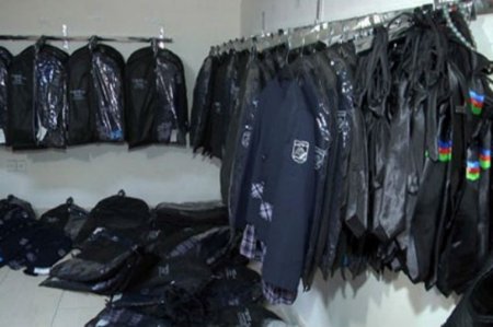 Bu ticarət mərkəzlərində saxta məktəbli geyimləri aşkarlandı — SİYAHI...