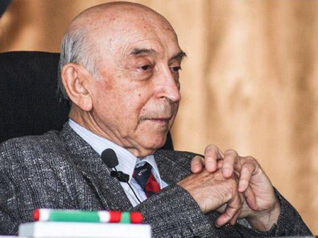 Lütfi Zadə vəfat etdi..