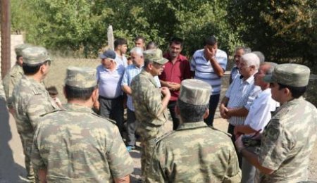 Zakir Həsənov düşmənlə üzbəüz hərbi hissələrdə - FOTOLAR