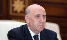 Əhliman Əmiraslanovun oğlu Azərbaycandan qaçır? 