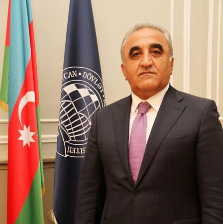 Dövlət İqtisad Universitetində niyə rektorun tərsliyi tutub? Dövlət İqtisad Universitetində niyə rektorun tərsliyi tutub?