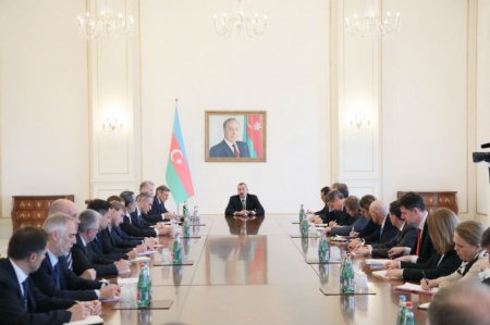 Prezident: "Azərbaycanda demokratiya və bütün azadlıqlar təmin olunur" — YENİLƏNİB