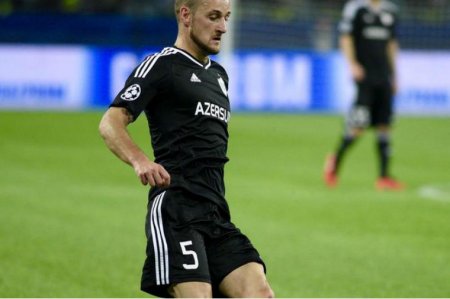 Bu futbolçu millimizin heyətindən ayrıldı