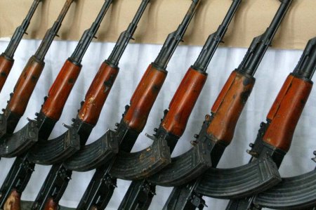 Rusiya Ermənistana silah almaq üçün kredit verəcək