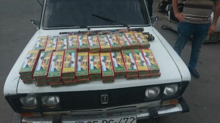 Gömrükdə külli miqdarda pirotexniki vasitə aşkarlandı