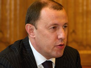 Bütün Azərbaycan Cahangir Hacıyevə görə borc ödəyir