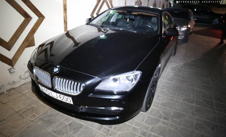 Bakıda avtoxuliqanlıq edən məmur oğlu polisə tabe olmayaraq qaçıb - VİDEO