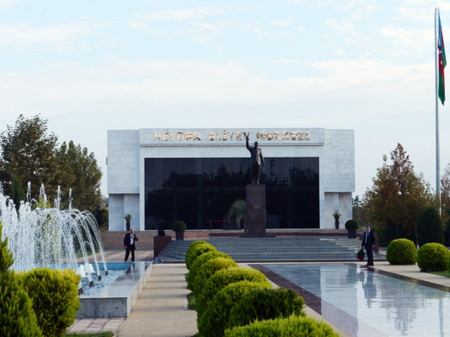 Beyləqan rayon İcra Hakimiyyəti hara baxır? - ZÜLMƏTƏ QƏRQ EDİLƏN ŞƏHƏR