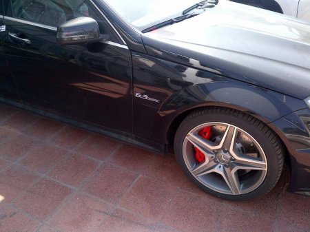 Hacı İbrahimin övladlarının dəbdəbəli həyat tərzi: Milyonluq maşınlar, qızlar... — FOTOLAR