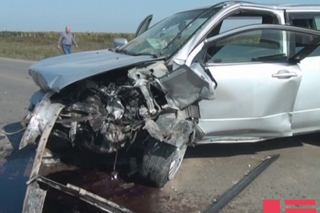 Ağdaşda ağır qəza - 2 ölü, 2 yaralı