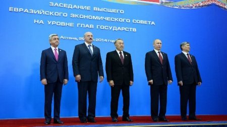 “Putin ittifaqı” dağılır - Bakı üçün yeni fürsət