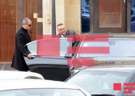 İstintaqda 3 saat dindirilən Eldar Mahmudovun yeni - FOTOLARI