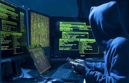 Azərbaycanlının da olduğu haker qrupu - Bankdan 1 milyon oğurladı