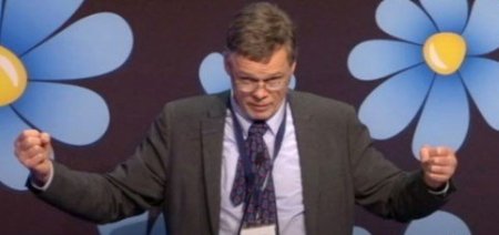 Avropalı siyasətçi qalmaqallı açıqlamalar verdi