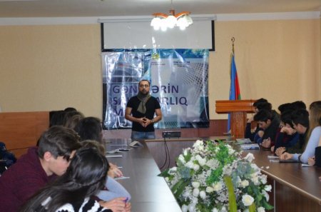Nərimanov rayonunda “Gənclərin Sahibkarlıq Modeli” layihəsinin təlimi keçirilib