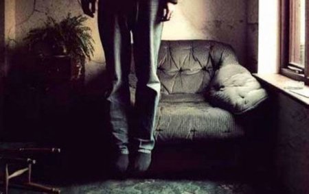 Bakıda məşhur bazarın keçmiş sahibi özünü asıb