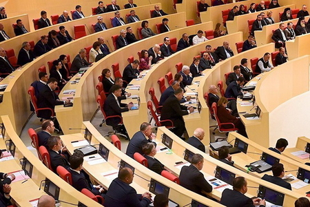 Gürcüstan parlament və prezident seçkisi qaydalarını dəyişir Gürcüstan parlament və prezident seçkisi qaydalarını dəyişir