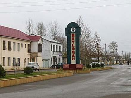 Şagirdlər evlərindən odun gətirirlər... - GİLEY