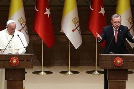 Ərdoğan Papa ilə Qüdsü müzakirə etdi