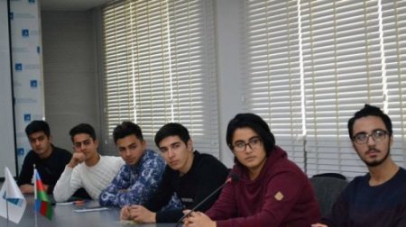 Nərimanov rayonunda “Gənclərin Sahibkarlıq Modeli” layihəsinin bağlanış mərasimi keçirilib 