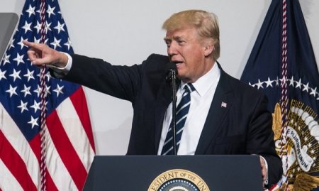 Trampdan şok: Pul verməyən dövlətləri qorumayacağıq