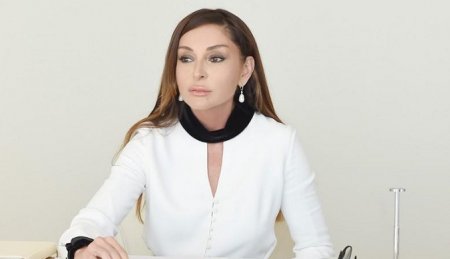 Mehriban Əliyeva təltif edildi