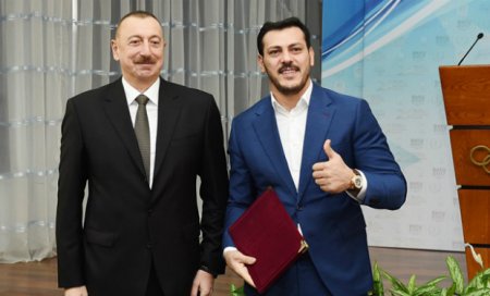 Prezident Zabit Səmədova ev bağışladı