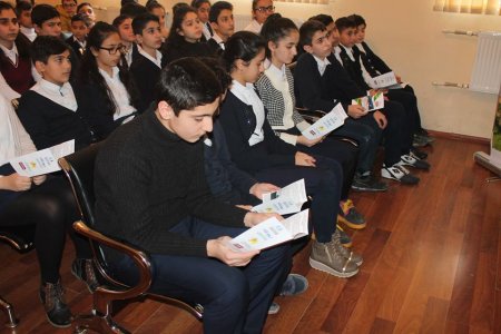 “Azərbaycan Turizm İnstitutu Məzunları” İctimai Birliyi “Qarabağın Mədəniyyət Xəzinəsi” adlı layihə çərçivəsində şagirdlərlə görüş keçirib