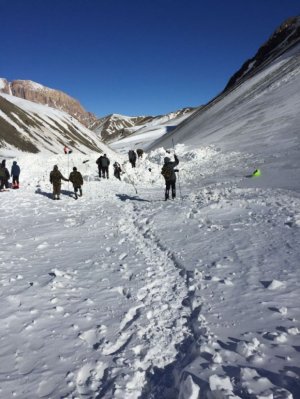 Ziya Qasımov itkin düşmüş alpinistlərin sağ qalma ehtimalı barədə
