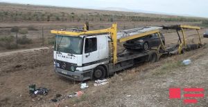 Xudatda TIR-la minik maşınının toqquşması nəticəsində yaralananlardan biri ölüb
