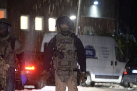 Almaniyada şok olay: azərbaycanlı ailə polisi girov götürdü (TƏFƏRRÜAT)