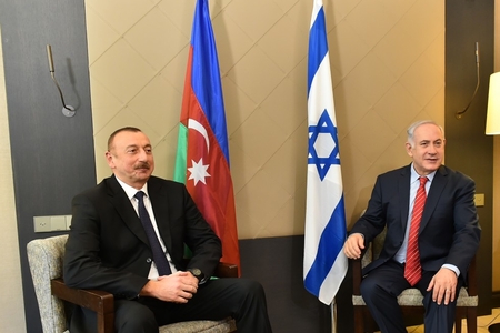 Prezident İlham Əliyev Davosda mühüm görüşlər keçirdi Prezident İlham Əliyev Davosda mühüm görüşlər keçirdi