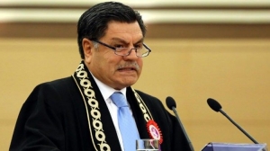 Принято решение о задержании сына бывшего председателя Конституционного суда Турции по делу FETÖ Увеличить