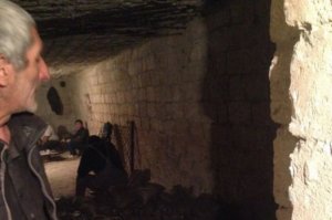 YALNIZ BAKIDA: “BOMBA SIĞINACAĞINI RESTORANA ÇEVİRƏCƏYİK”