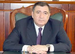 Fazil Məmmədovun obyektlərində BÖHRAN - işçilərinin maaşını vermir