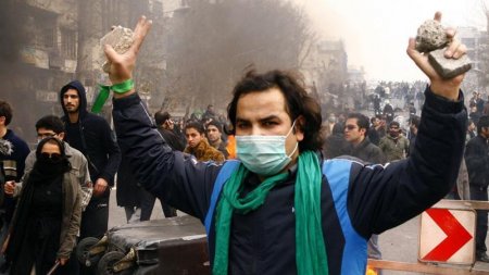 Azərbaycanlılar İran aksiyalarına qatılmır - Səbəb