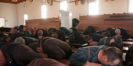 Bir əsrdən çoxdur yatıblar, amma heç biri ölü deyil