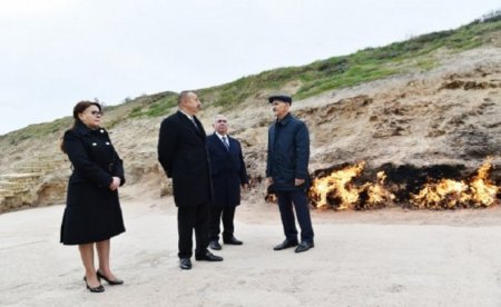 ƏMƏKDAŞIMIZ PREZİDENTİN TƏNQİD, ƏRƏBLƏRİNSƏ “İŞĞAL” ETDİYİ MƏKANDAN YAZIR - FOTOLAR+VİDEO