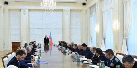 Dövlət başçısı: “Əminəm ki, 2018-ci il də ölkəmiz üçün uğurlu olacaq”