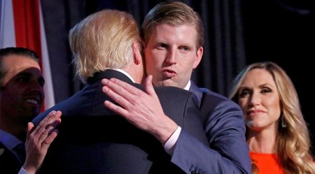 Trampın oğlu: “Atam ancaq dolların yaşıl rəngini görür”