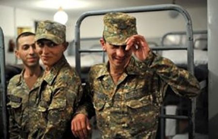 Əsgəran-Ağdam istiqamətindəki hərbi hissədə qeyri-insani şərtlər, işgəncələr və...