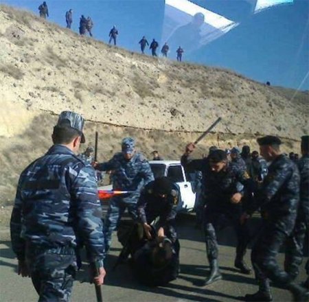 Əsgəran-Ağdam istiqamətindəki hərbi hissədə qeyri-insani şərtlər, işgəncələr və...