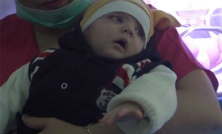 Sumqayıtda körpəni xəstəxanaya atıblar