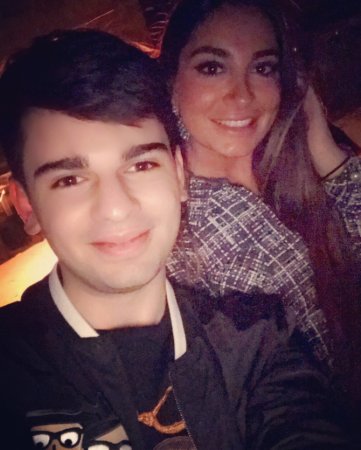 Mədət Quliyevin oğlu Arzu Əliyevanı belə təbrik etdi (FOTO)