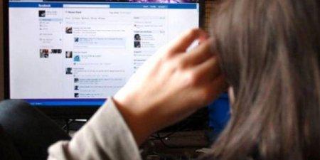 İnternetdə tanış olduğu qadın Bakı sakininin başına oyun açdı