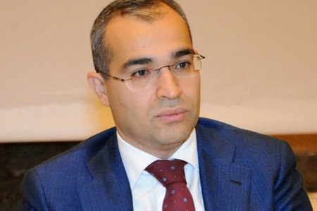 Mikayıl Cabbarov Binəqədi İcra başçısının oğlunu qovdu